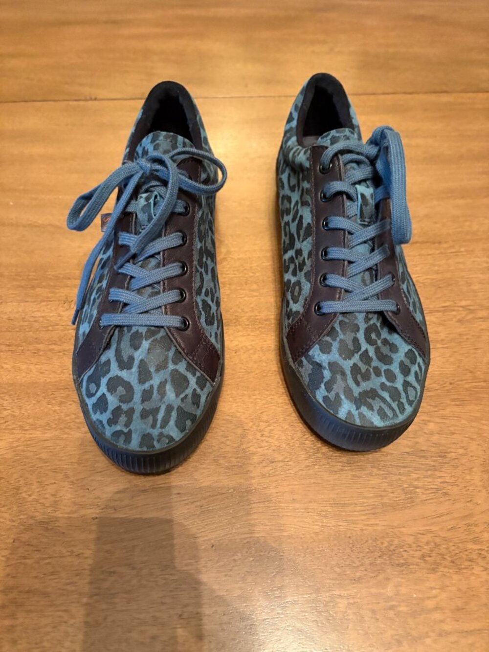 NWOT Softino By Fly London IslaBlue and Black Leopard Sneakers. Size 8/8.5 (39)